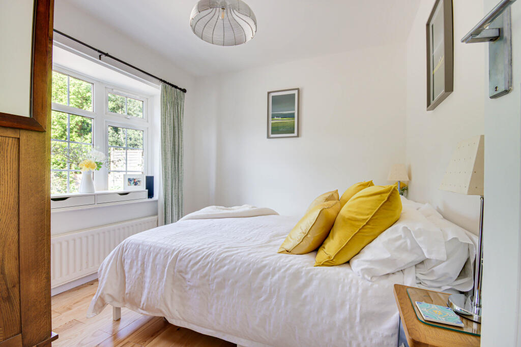 Additional image 11 of Cheverells Close, Markyate, Hertfordshire, AL3