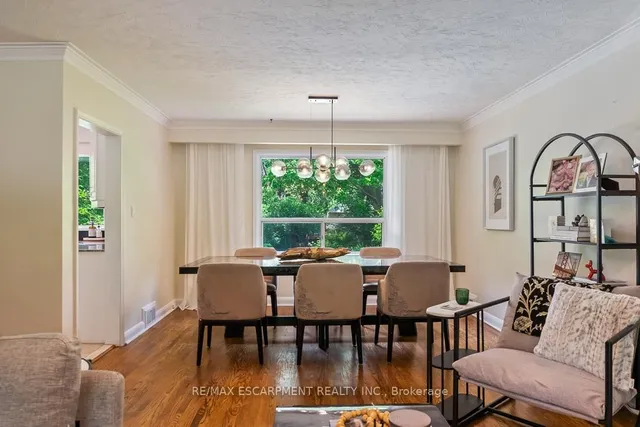 Additional image 11 of 237 Albion Ave