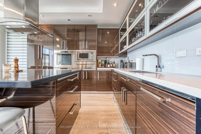 Additional image 16 of 220 George St Unit 1105