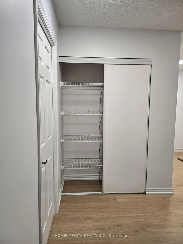 Additional image 2 of 761 Bay St Unit 1509