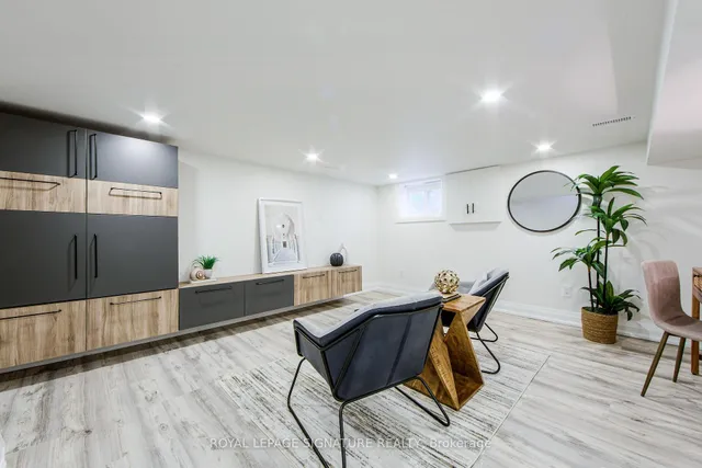 Additional image 22 of 273 Airdrie Rd