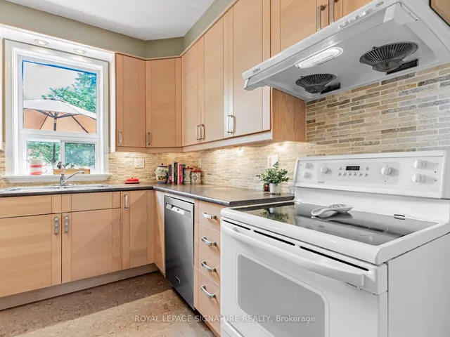 Additional image 12 of 15 Fielding Ave