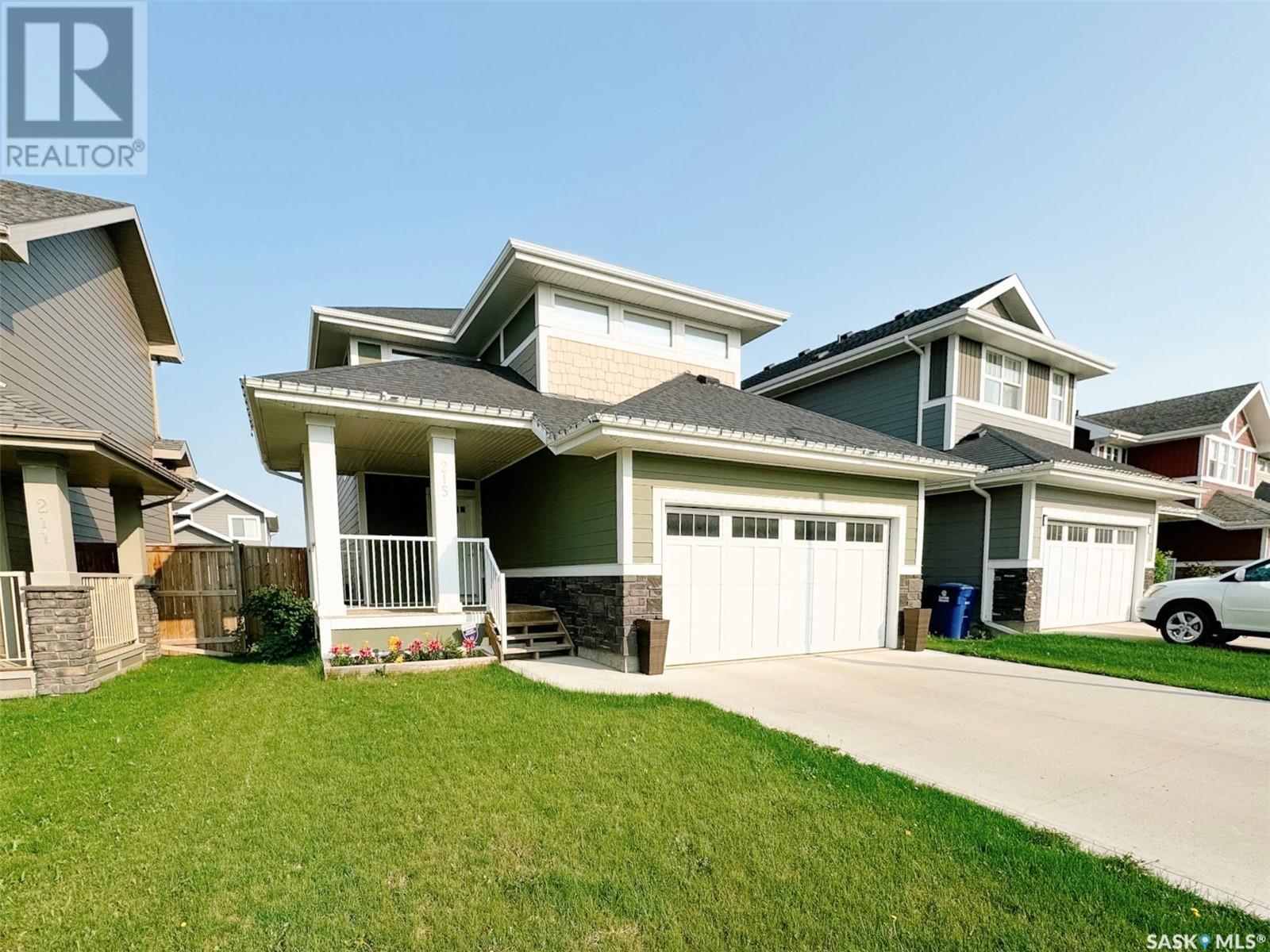 215 Eaton CRESCENT|Saskatoon, Saskatchewan S7V0H4