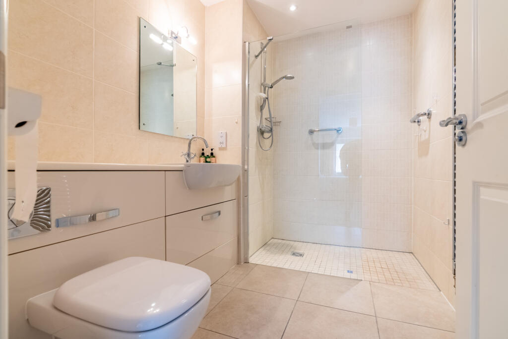 Additional image 8 of Wordsworth Close, Kings Park, St. Albans, Hertfordshire, AL3