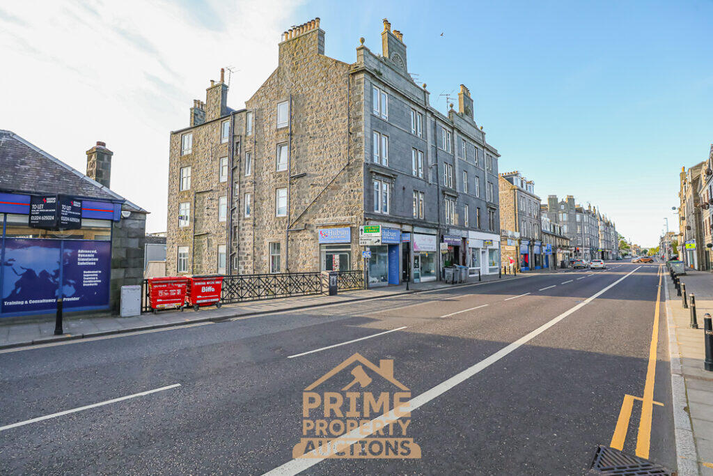 85, First Floor Right, Holburn Street, Aberdeen, AB10 6BQ