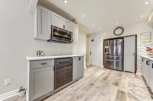 Additional image 13 of 82 St. Andrews Dr