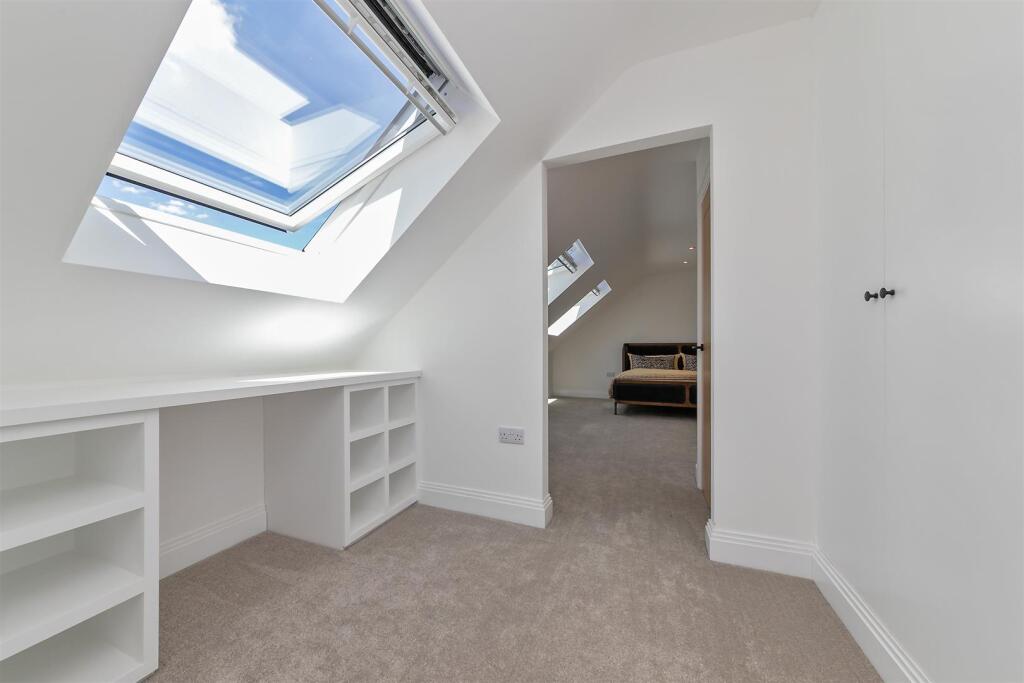 Additional image 12 of St. Albans Road, Sandridge