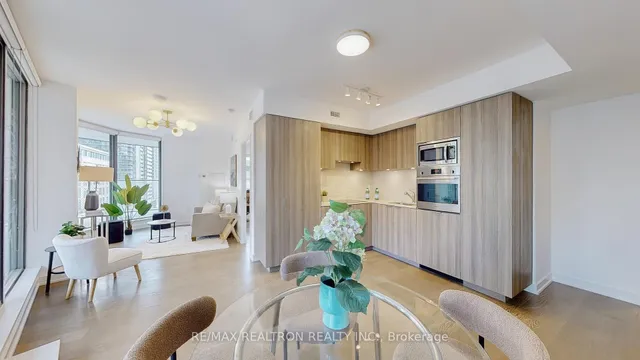 Additional image 12 of 11 Wellesley St Unit 811