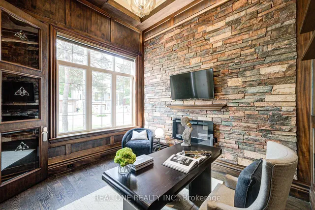 Additional image 4 of 352 Byng Ave