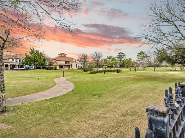 11710 Montmarte Blvd, Houston, TX 77082