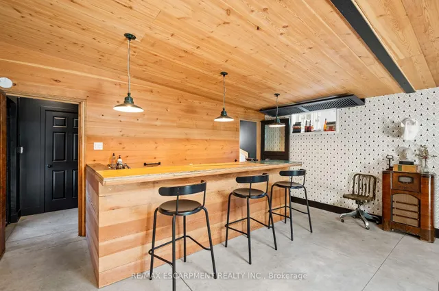 Additional image 47 of 227 Park St