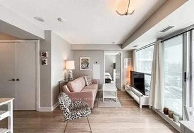 Additional image 13 of 100 Western Battery Rd Unit 1901