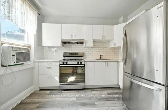 Additional image 4 of 1039 Ossington Ave