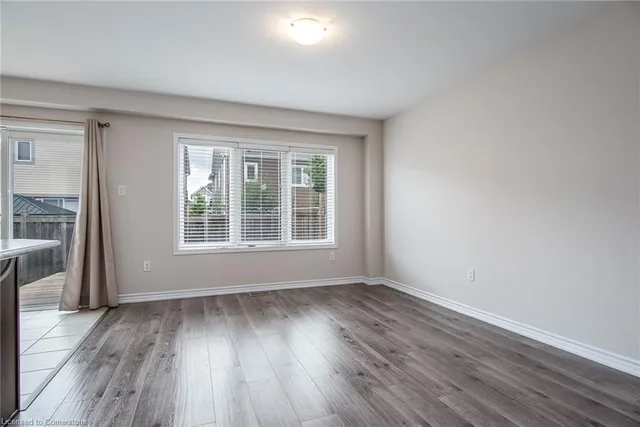 Additional image 19 of 25 Postmaster Dr