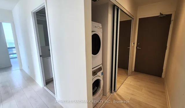 Additional image 8 of 88 Harbour St Unit 6004