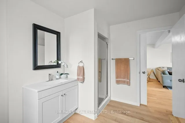 Additional image 38 of 104 Golfwood Dr