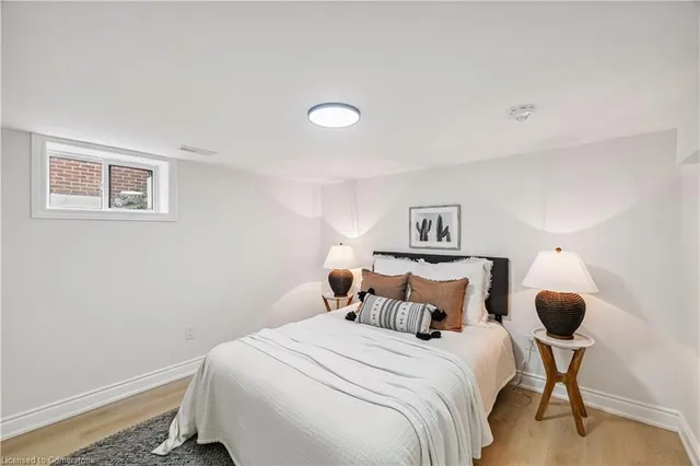 Additional image 24 of 220 Holmesdale Ave