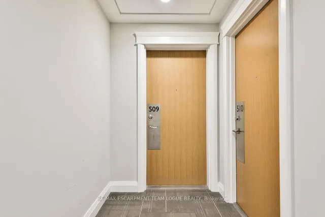 Additional image 5 of 128 GROVEWOOD COMMON Unit 509