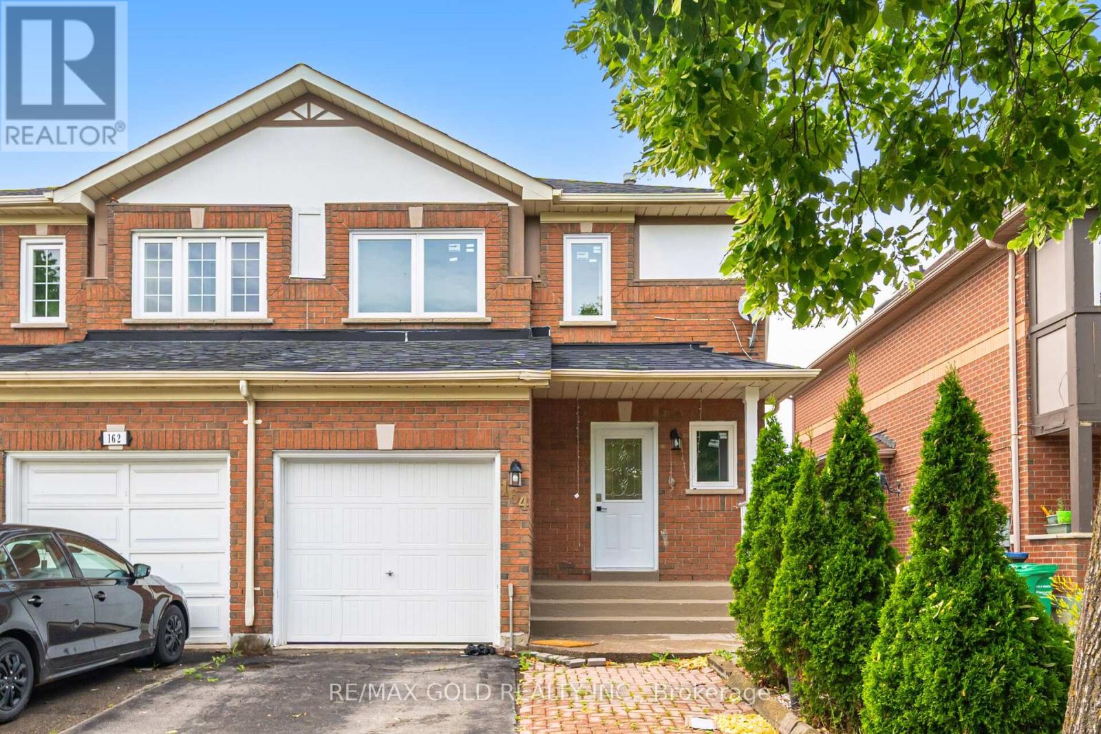 164 RAINFOREST DRIVE|Brampton (Sandringham-Wellington), Ontario L6R1A4