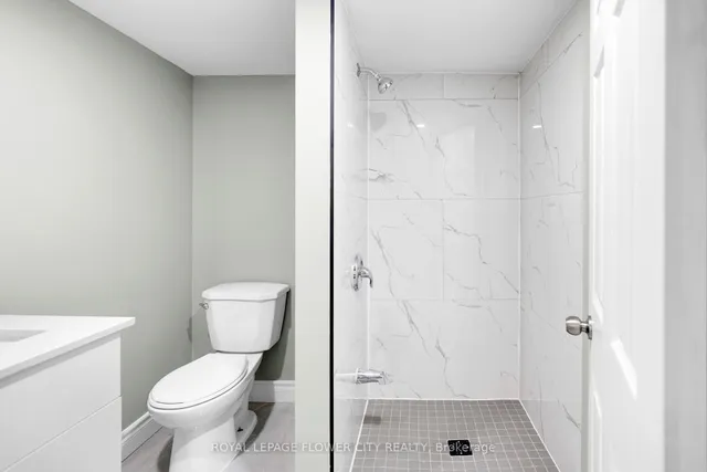 Additional image 40 of 470 Franklin St