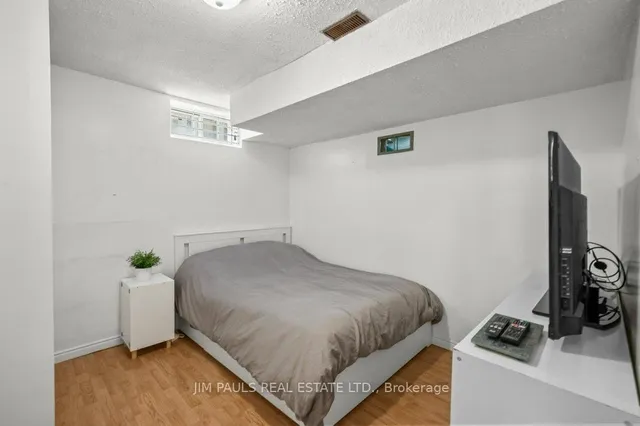 Additional image 39 of 104 Golfwood Dr