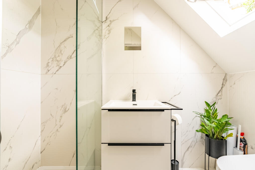 Additional image 20 of Mount Pleasant Lane, Bricket Wood, St. Albans, Hertfordshire, AL2