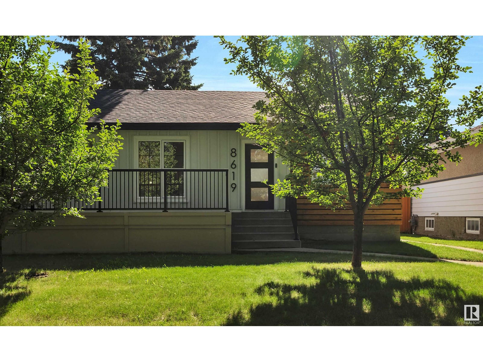 8619 80 ST NW|Edmonton, Alberta T6C2S8