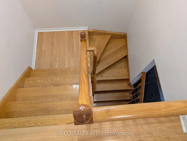 Additional image 8 of 10 Polar Bear Pl