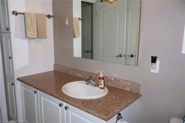 Additional image 8 of 135 James St Unit 701
