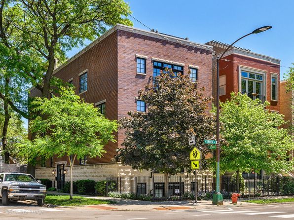 1949 W Nelson St APT 1E, Chicago, IL 60657