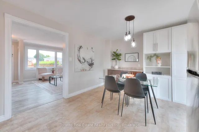 Additional image 15 of 31 Roberts Cres