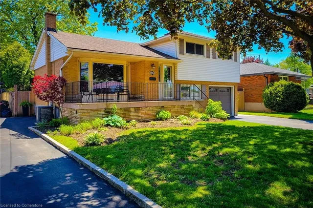 Additional image 34 of 35 Cloke Crt