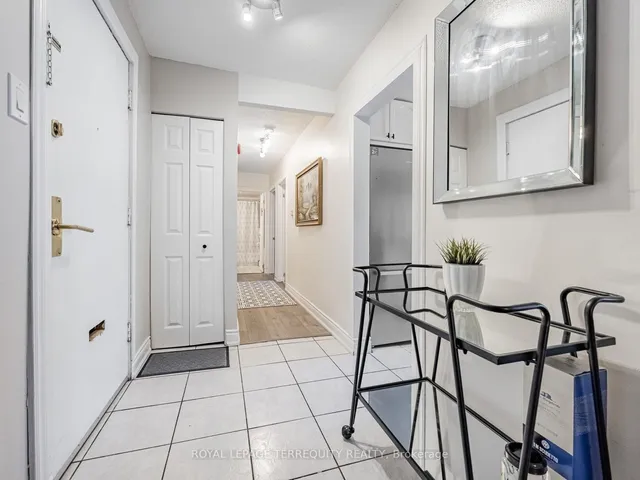 Additional image 7 of 2411 New St Unit 205