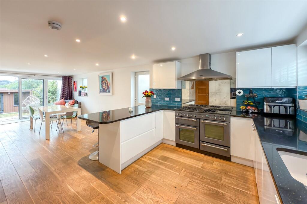 Additional image 18 of Churchfield, Harpenden, Hertfordshire, AL5