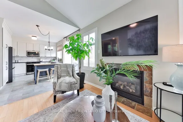 Additional image 11 of 591 Caverhill Cres