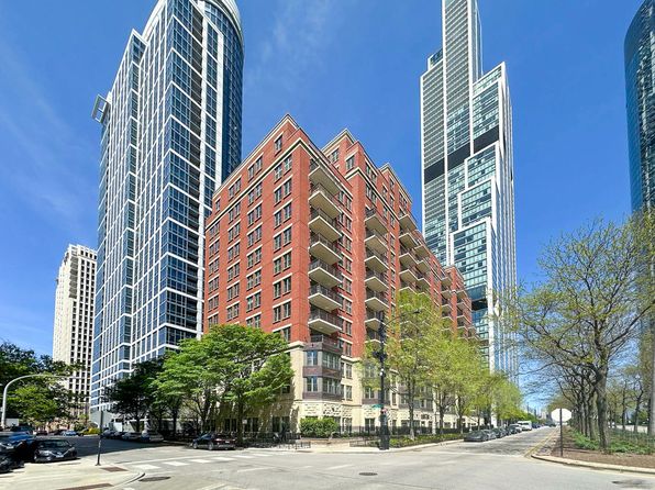1250 S Indiana Ave, Chicago, IL