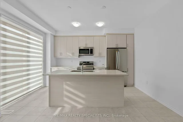 Additional image 19 of 1689 Whitlock Ave