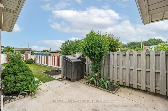 Additional image 36 of 16 Evelyn St