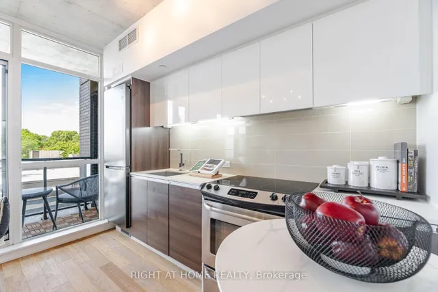 Additional image 8 of 1190 Dundas St Unit 527