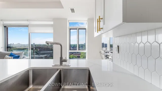 Additional image 15 of 15 Maplewood Ave Unit 1002