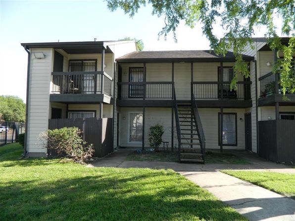 12615 Brookglade Cir, Houston, TX 