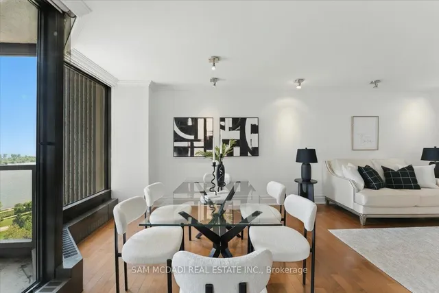 Additional image 15 of 2045 Lake Shore Blvd Unit 1605