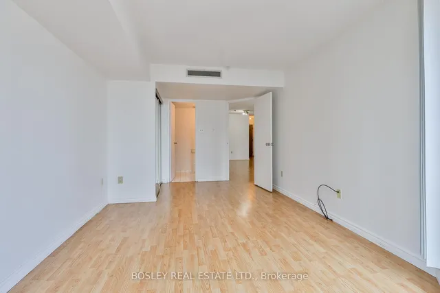 Additional image 16 of 1001 Bay St Unit 2108