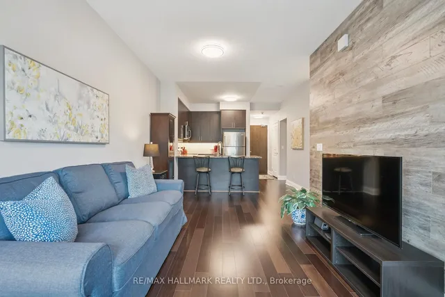 Additional image 10 of 1185 The Queensway Unit 1006
