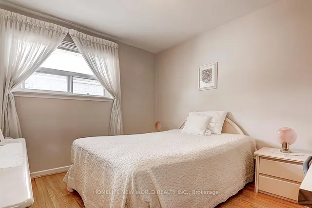 Additional image 23 of 43 Coquette Rd