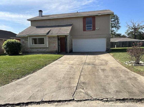 8715 Valley Ledge Dr, Houston, TX 77078