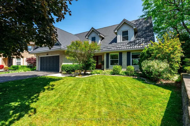 16 Sunflower Cres