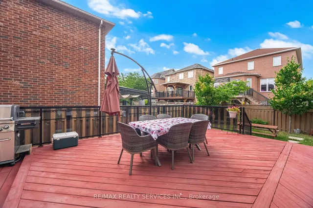 Additional image 41 of 75 Harbourtown Cres