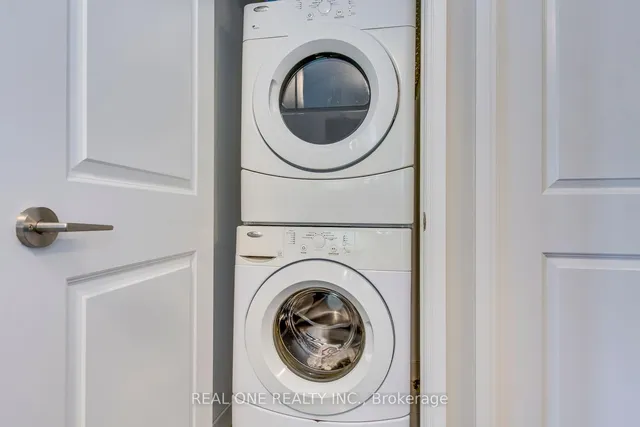 Additional image 28 of 60 Absolute Ave Unit 4402