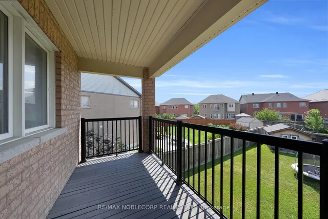 Additional image 37 of 48 Monabelle Cres